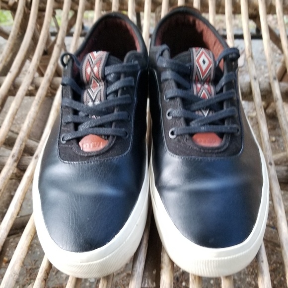 Vans - Picture 4 of 4